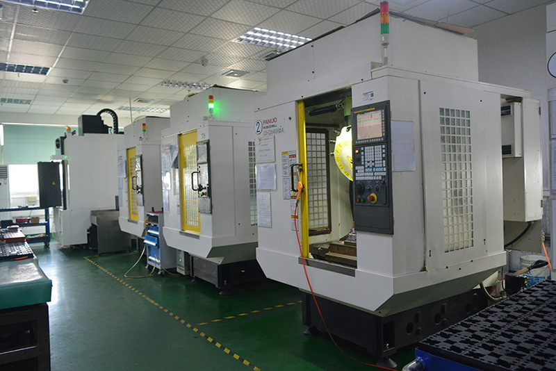 CNC-发那科-a-D14MiA -昱卓模具CNC加工车间