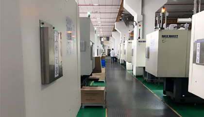 昱卓双色模具厂模具注塑机器